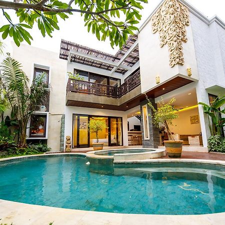 Villa Suzuki 3 Seminyak Экстерьер фото