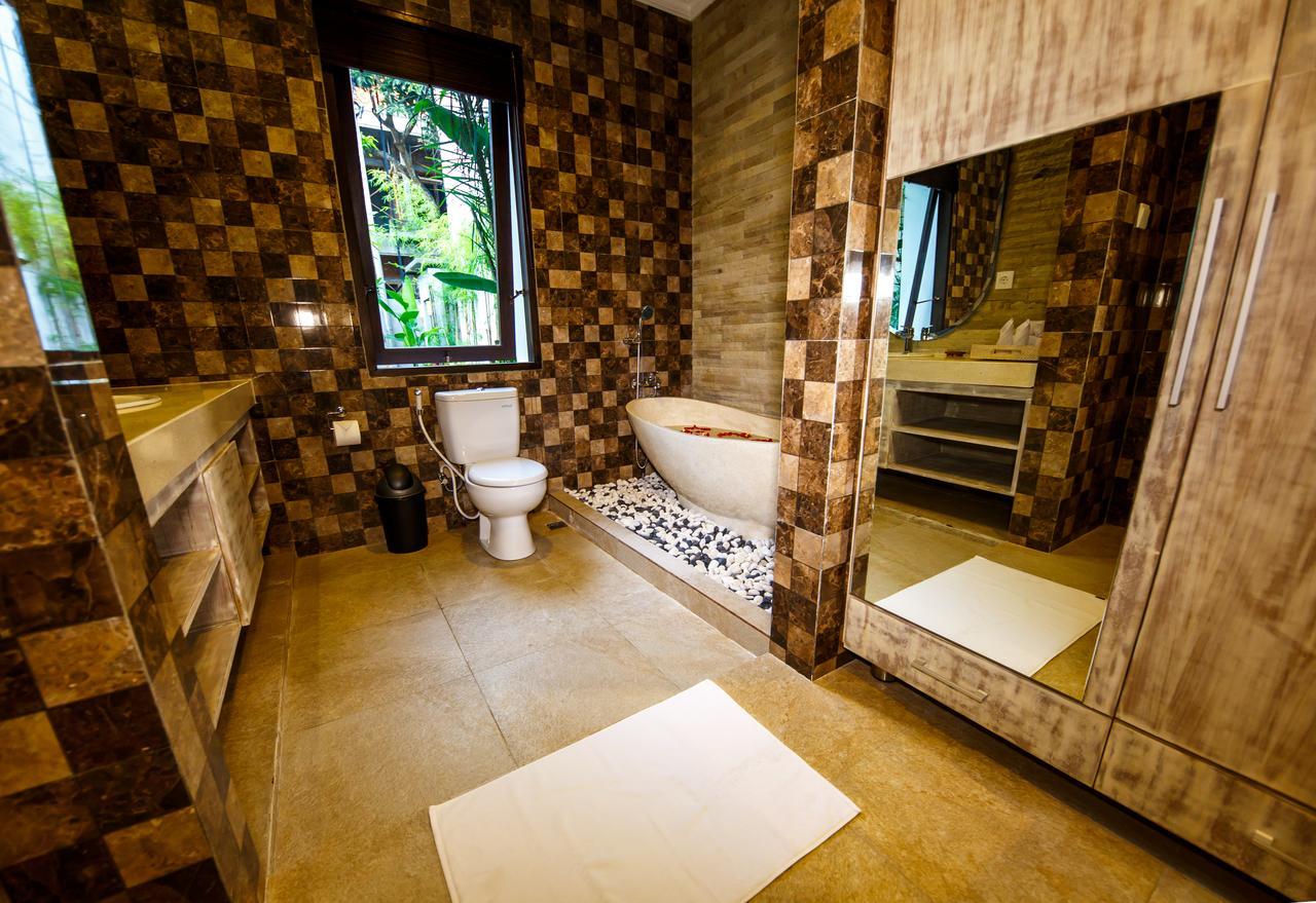 Villa Suzuki 3 Seminyak Экстерьер фото